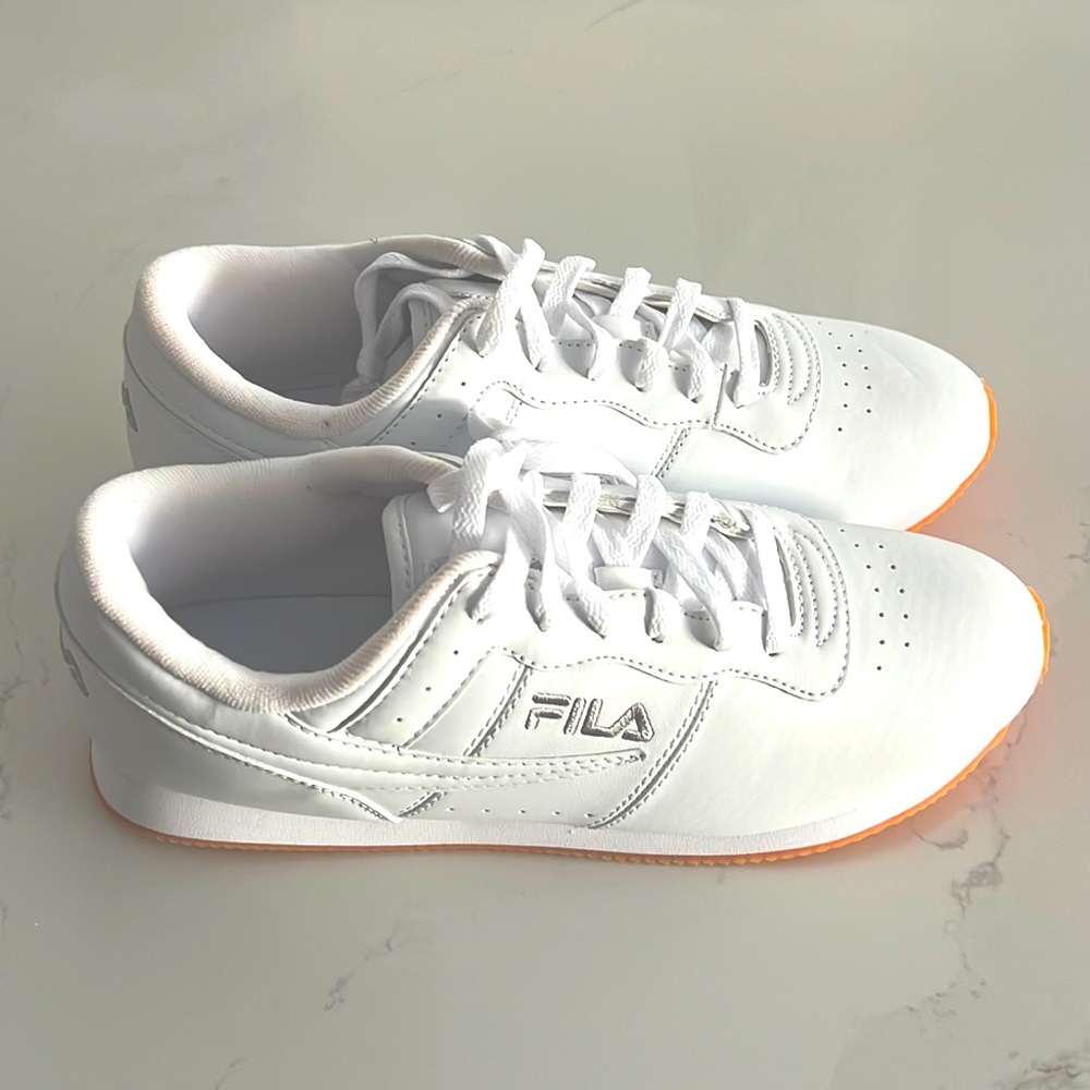 Men’s Fila size 11 NWT